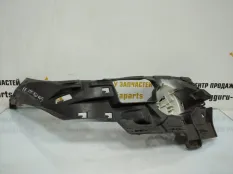 Кронштейн противотуманной фары BMW X5 2013-2018 51117294484 F15, правый