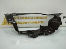 Кронштейн насадки глушителя BMW X7 2019-2022 51128089902 G07 M-PACK, правый