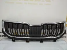 Решетка радиатора Skoda Karoq 2017-2021 57A853653B 1 NU7 ДО РЕСТАЙЛИНГ