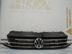 Решетка радиатора Volkswagen Polo 2015-2020 6RU853653B 5 612 РЕСТАЙЛИНГ