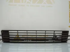 Решетка в бампер Volkswagen Polo 2015-2020 6RU853677C 5 612 РЕСТАЙЛИНГ