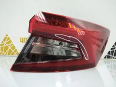 Фонарь диодный внешний Skoda Karoq 2017-2021 57A945712 1 NU7 ДО РЕСТАЙЛИНГ, правый