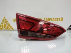 Фонарь внутренний Hyundai Solaris 2017-2020 92403H5000 2 HCR ДО РЕСТАЙЛИНГ, левый