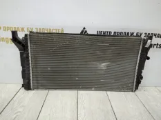 Радиатор охлаждения двигателя MINI cooper Hatch 2018-2021 17118645783 F55 РЕСТАЙЛИНГ