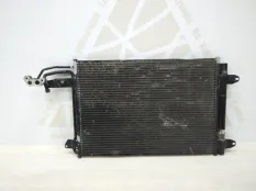 Радиатор кондиционера Skoda Octavia 2008-2013 1K0820411Q A5 РЕСТАЙЛИНГ