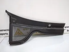 Жабо Skoda Karoq 2017-2021 57A819404A 1 NU7 ДО РЕСТАЙЛИНГ, правое