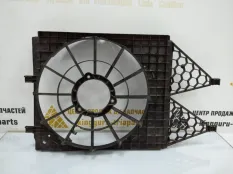 Диффузор вентилятора Volkswagen Polo 2015-2020 6RU121207 5 612 РЕСТАЙЛИНГ
