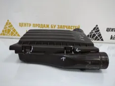 Корпус воздушного фильтра Volkswagen Golf 2017-2022 04E129611G 7 5G1 РЕСТАЙЛИНГ