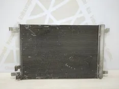 Радиатор кондиционера Skoda Octavia 2017-2020 5Q0816411AR A7 5E3 РЕСТАЙЛИНГ