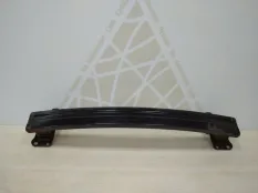 Усилитель бампера, передний