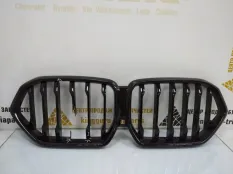 Решетка радиатора BMW X6 2019-2022 51137481386 G06