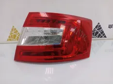 Фонарь диодный Skoda Octavia 2017-2020 5E5945096E A7 5E3 РЕСТАЙЛИНГ, правый