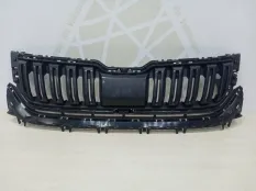 Решетка радиатора Skoda Kodiaq 2016-2022 565853653A 1 NS7 ДО РЕСТАЙЛИНГ