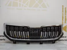 Решетка радиатора Skoda Karoq 2017-2021 57A853653B 1 NU7 ДО РЕСТАЙЛИНГ