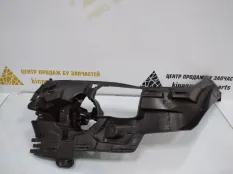 Кронштейн противотуманной фары BMW X5 2013-2018 51117294483 F15, левый
