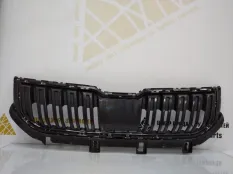 Решетка радиатора Skoda Karoq 2017-2021 57A853653B 1 NU7 ДО РЕСТАЙЛИНГ