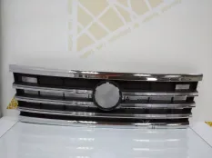 Решетка радиатора Volkswagen Touareg 2018-2022 760853653B 3 CR7