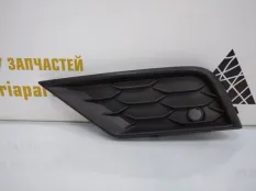 Решетка бампера Volkswagen Tiguan 2016-2020 5NA853665A 2 AD1 ДО РЕСТАЙЛИНГ, левая