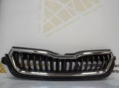 Решетка радиатора Skoda Rapid 2020-2022 60U853668 2 NK6