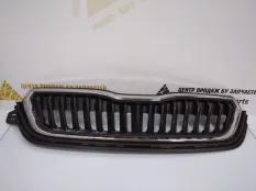 Решетка радиатора Skoda Rapid 2020-2022 60U853668 2 NK6