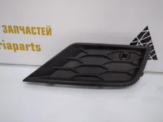 Решетка бампера Volkswagen Tiguan 2016-2020 5NA853666A 2 AD1 ДО РЕСТАЙЛИНГ, правая