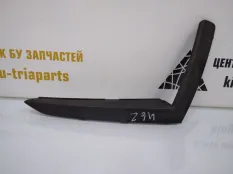 Накладка бампера Skoda Octavia 2019-2022 5E3807834 A8 NN3, передняя правая