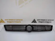 Решетка радиатора Volkswagen Jetta 2010-2015 9503052 6 162 ДО РЕСТАЙЛИНГ