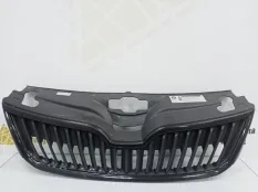 Решетка радиатора Skoda Rapid 2012-2017 5JA853668 1 NH3 ДО РЕСТАЙЛИНГ