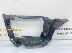 Кронштейн насадки глушителя BMW X5 2019-2023 51128074188 G05 M-PACK, правый