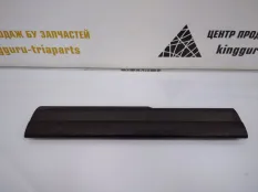 Обивка порога BMW X3 2010 51477222191 F25 2.0 N47D20, передняя левая