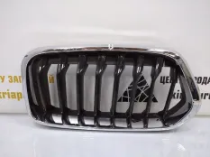 Решетка радиатора BMW X2 2018-2021 51137424777 F39, левая