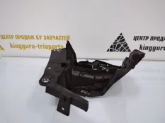 Кронштейн крыла BMW X5 2013-2018 51647294543 F15, передний левый