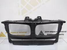 Воздуховод радиатора BMW X3 2010-2014 51747210476 F25, передний