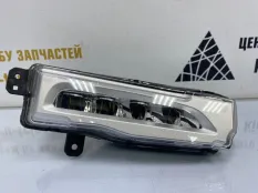 Фара противотуманная BMW X5 2019-2023 63177406366 G05, передняя правая