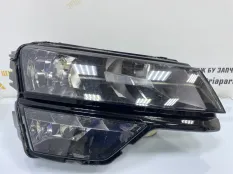 Фара галогеновая Skoda Karoq 2017-2021 57B941016A 1 NU7 ДО РЕСТАЙЛИНГ, правая