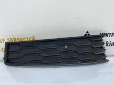 Решетка бампера Skoda Rapid 2020-2022 60U807682A 2 NK6, правая