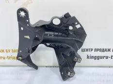 Кронштейн крыла BMW X5 2013-2018 51647294543 F15, левый