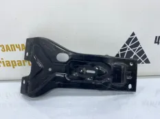 Кронштейн замка капота Volkswagen Taos 2020-2022 2GL805567 1 CP1