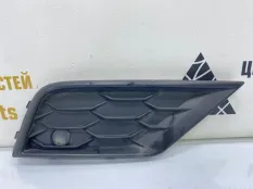 Решетка бампера Volkswagen Tiguan 2016-2020 5NA853666A 2 AD1 ДО РЕСТАЙЛИНГ, передняя правая