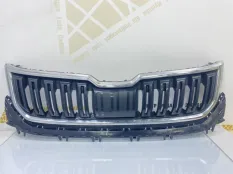 Решетка радиатора Skoda Kodiaq 2016-2022 565853653A 1 NS7 ДО РЕСТАЙЛИНГ