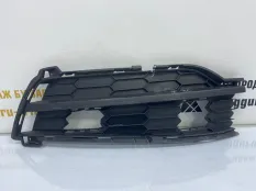 Решетка бампера Skoda Karoq 2021-2022 57A807368 1 NU7 РЕСТАЙЛИНГ, передняя правая