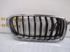 Решетка радиатора BMW 3 2011-2016 51137295436 F30 ДО РЕСТАЙЛИНГ, правая