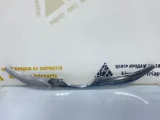 Молдинг решетки радиатора Hyundai IX35 2010-2013 863522Y000 LM ДО РЕСТАЙЛИНГ