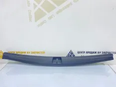 Накладка замка багажника Renault Duster 2020-2022 849930983R 2 HJD