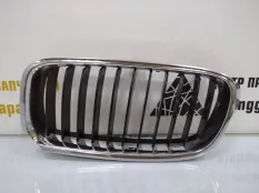 Решетка радиатора BMW 3 2011-2016 7295435 F30 ДО РЕСТАЙЛИНГ, левая