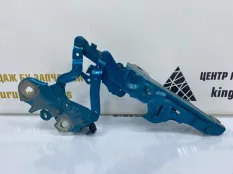 Петля капота BMW 1 2019-2022 7450924 F40, правая