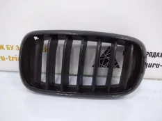 Решетка радиатора BMW X5 2013-2018 7316075 F15, левая