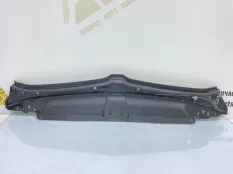 Накладка замка капота BMW 3 2018-2022 51767461970 G20