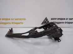 Кронштейн фары BMW 1 2019-2022 51647459881 F40, левый
