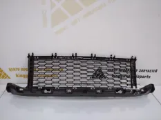 Решетка бампера нижняя BMW X1 2019-2022 51118075893 F48 M-PACK РЕСТАЙЛИНГ, передняя